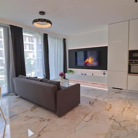 Luxury In Smichov Prága