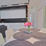 Luxury In Smichov Praag