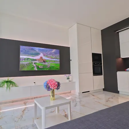 Luxury In Smichov *